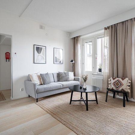 "Penthouse" - Renovated 1Br Apt With Sauna & 60M2 Private Terrace, Hosted By 2Ndhomes تامبير المظهر الخارجي الصورة
